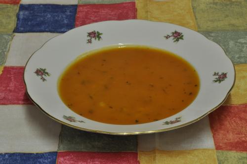 Jak uvařit rajská polévka s kroupy? Snadné recept, připravený za 45 - 60 minut